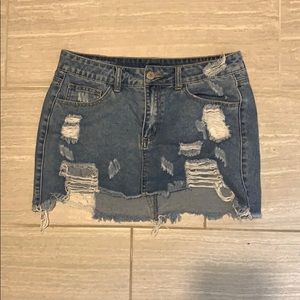 Ripped Mini skirt
